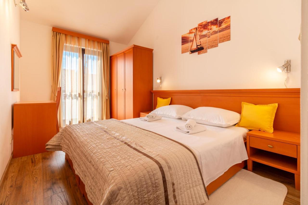 Sunny Beach Apartment Lavica Podstrana Buitenkant foto