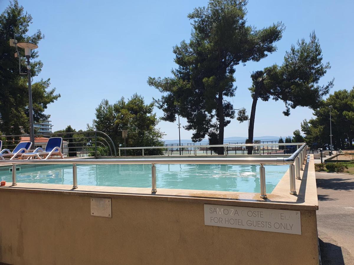 Sunny Beach Apartment Lavica Podstrana Buitenkant foto